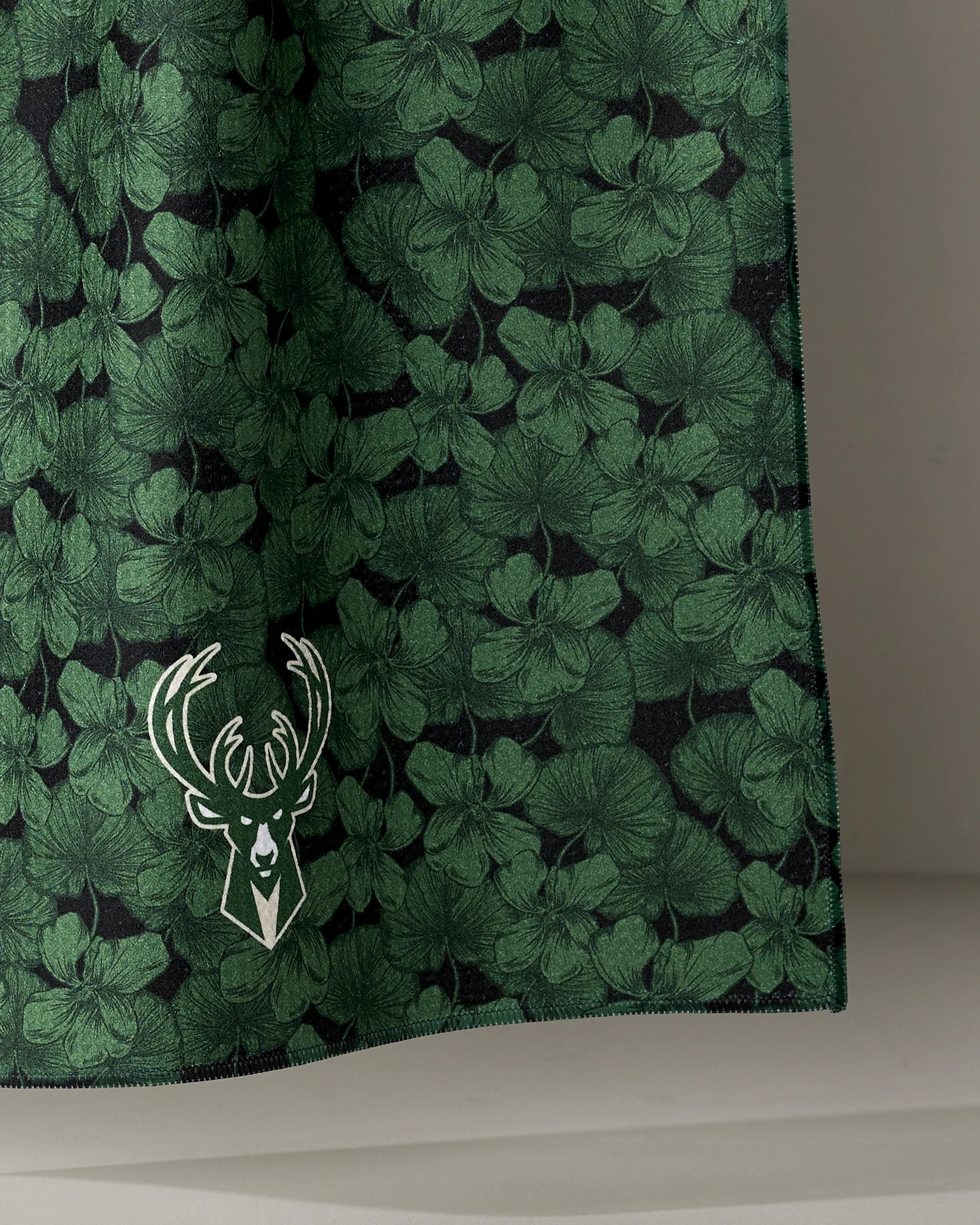 Bucks Floral - Image 2