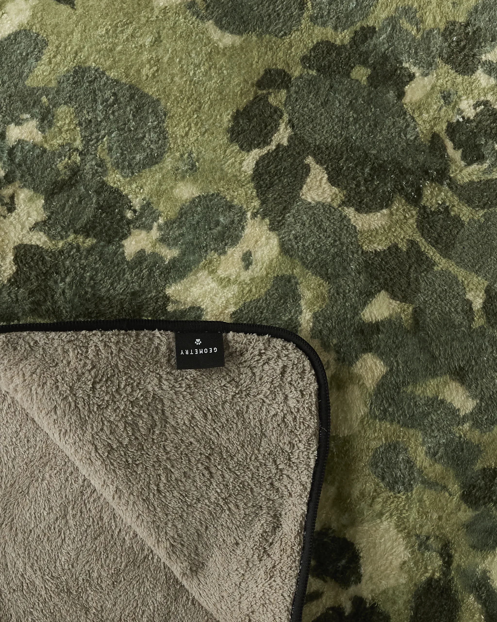 Camo - Image 2