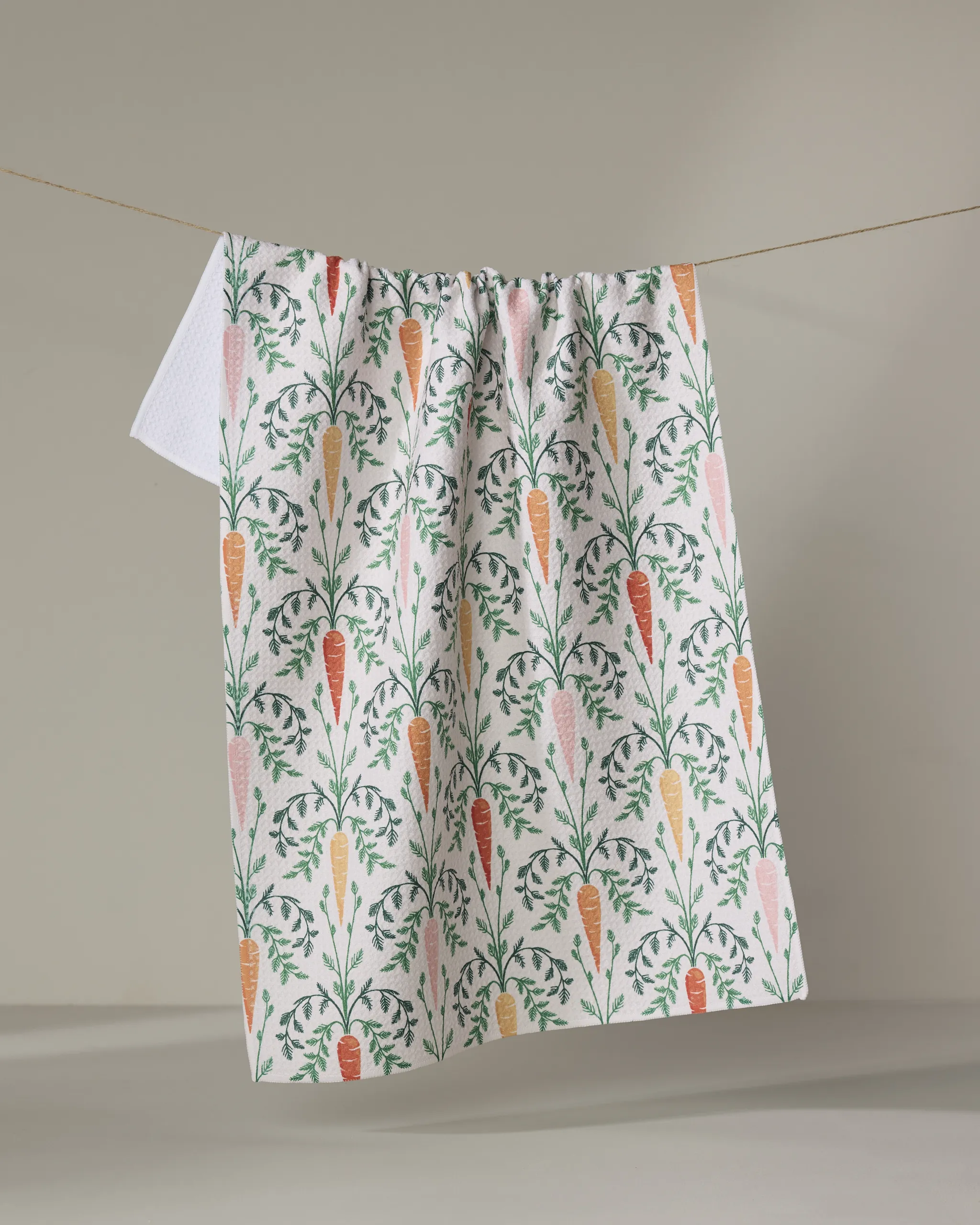 Carrot Damask