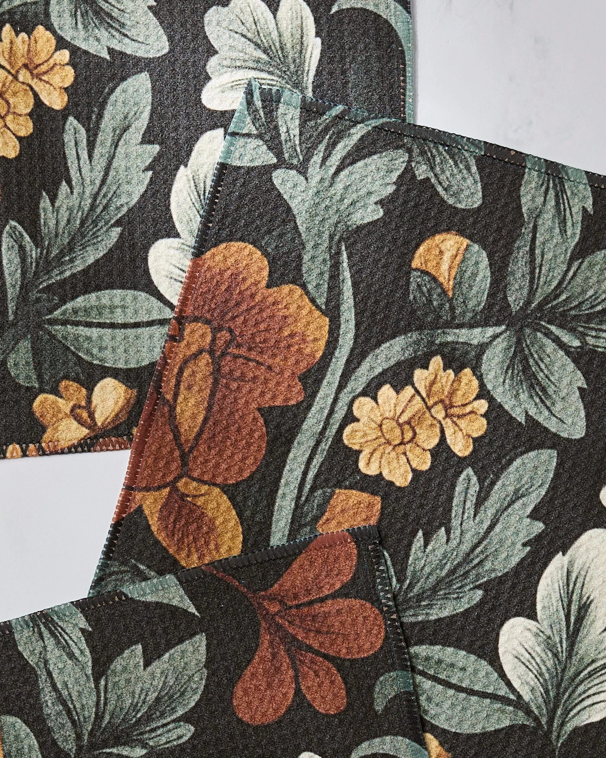 Classic Floral - Image 2