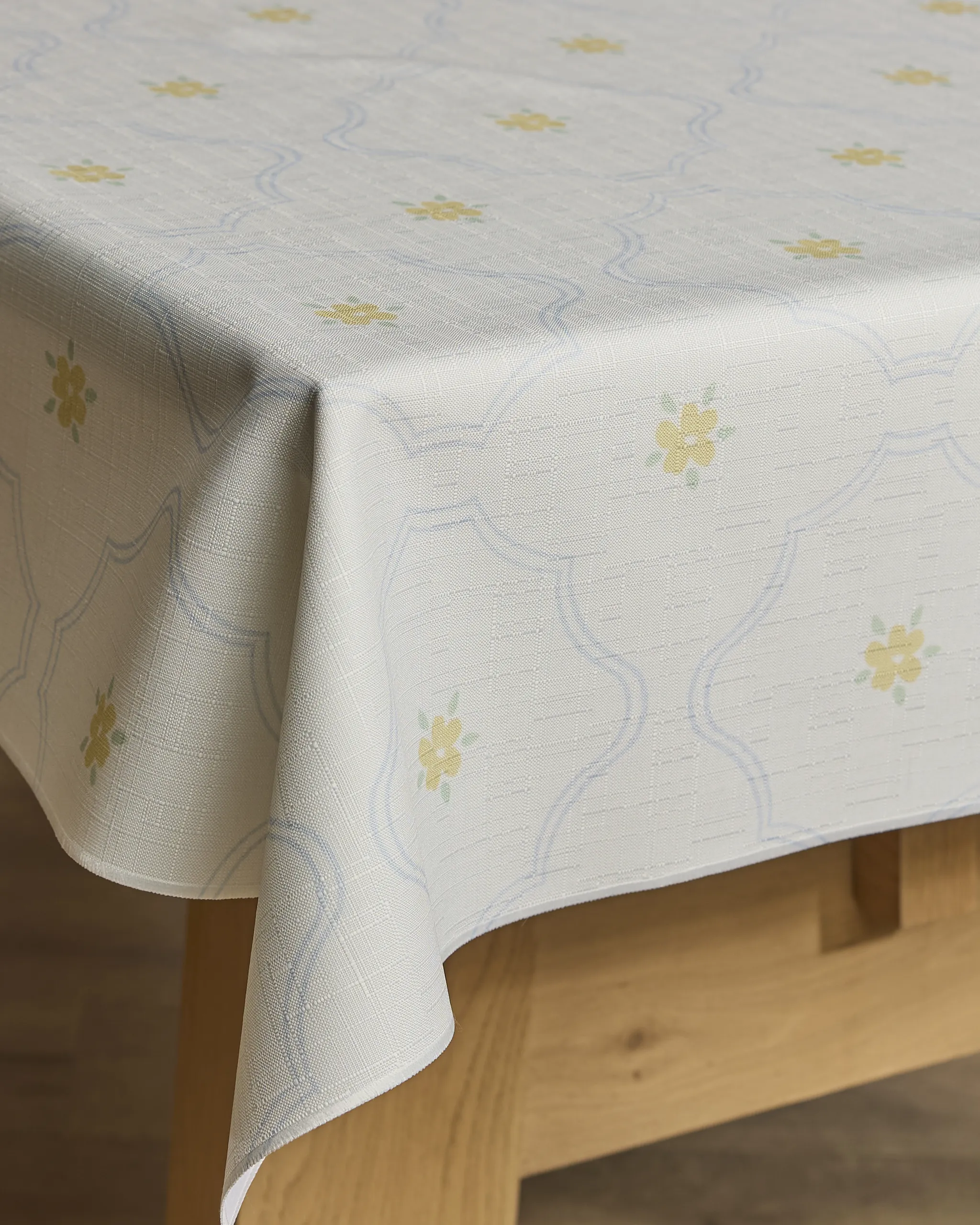 Dainty Blooms - Image 2