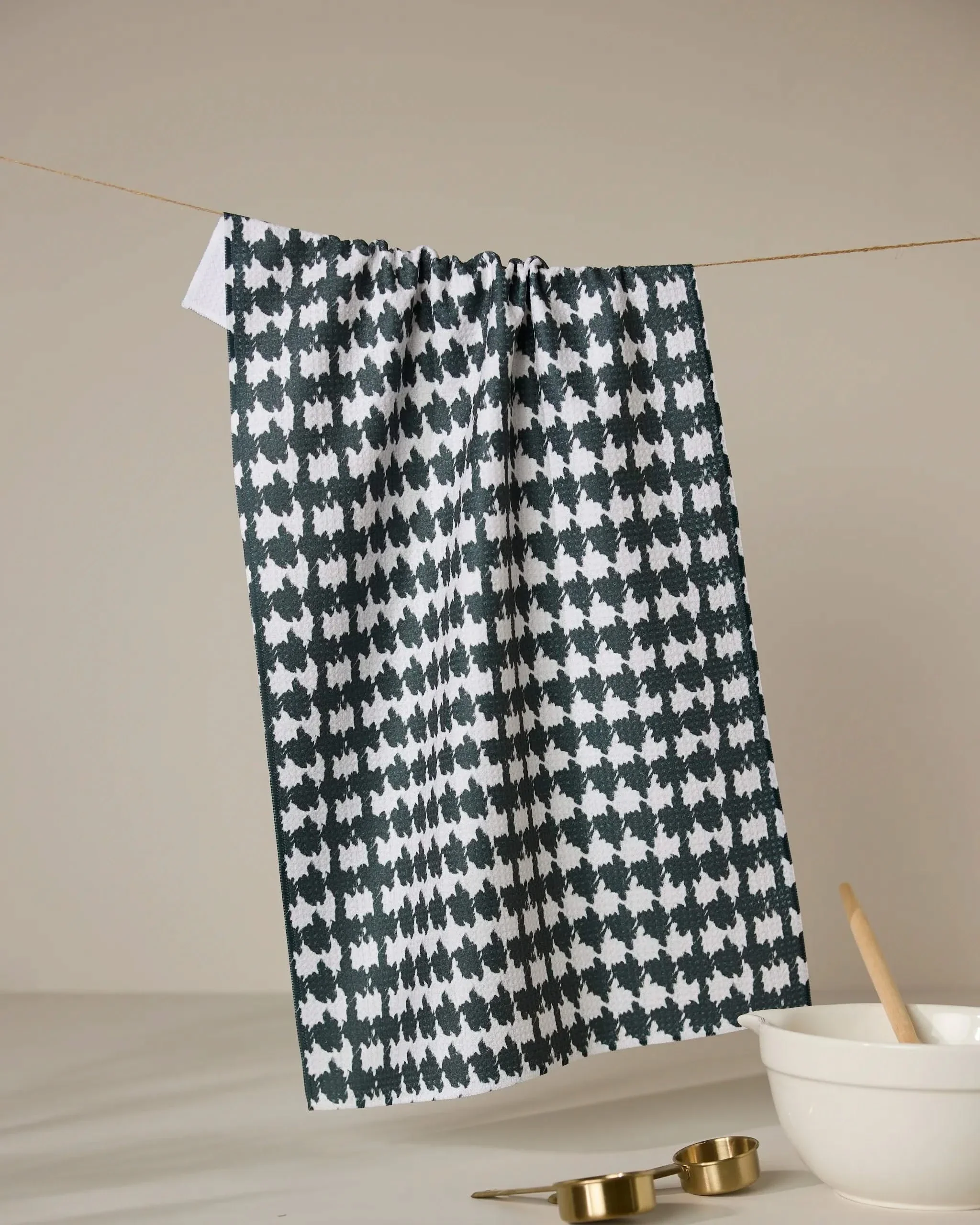 Electric Houndstooth Black
