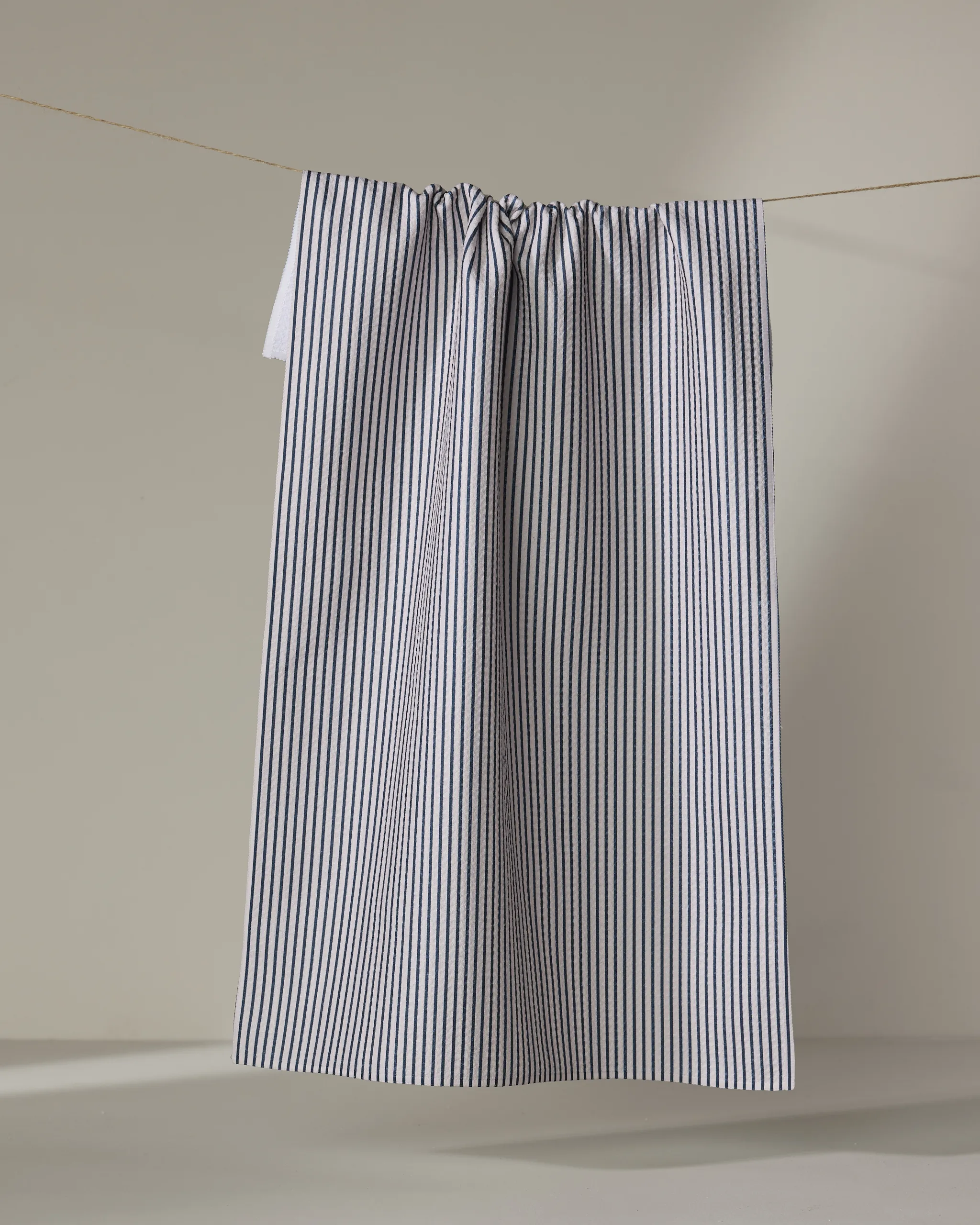 Get In Line - Navy