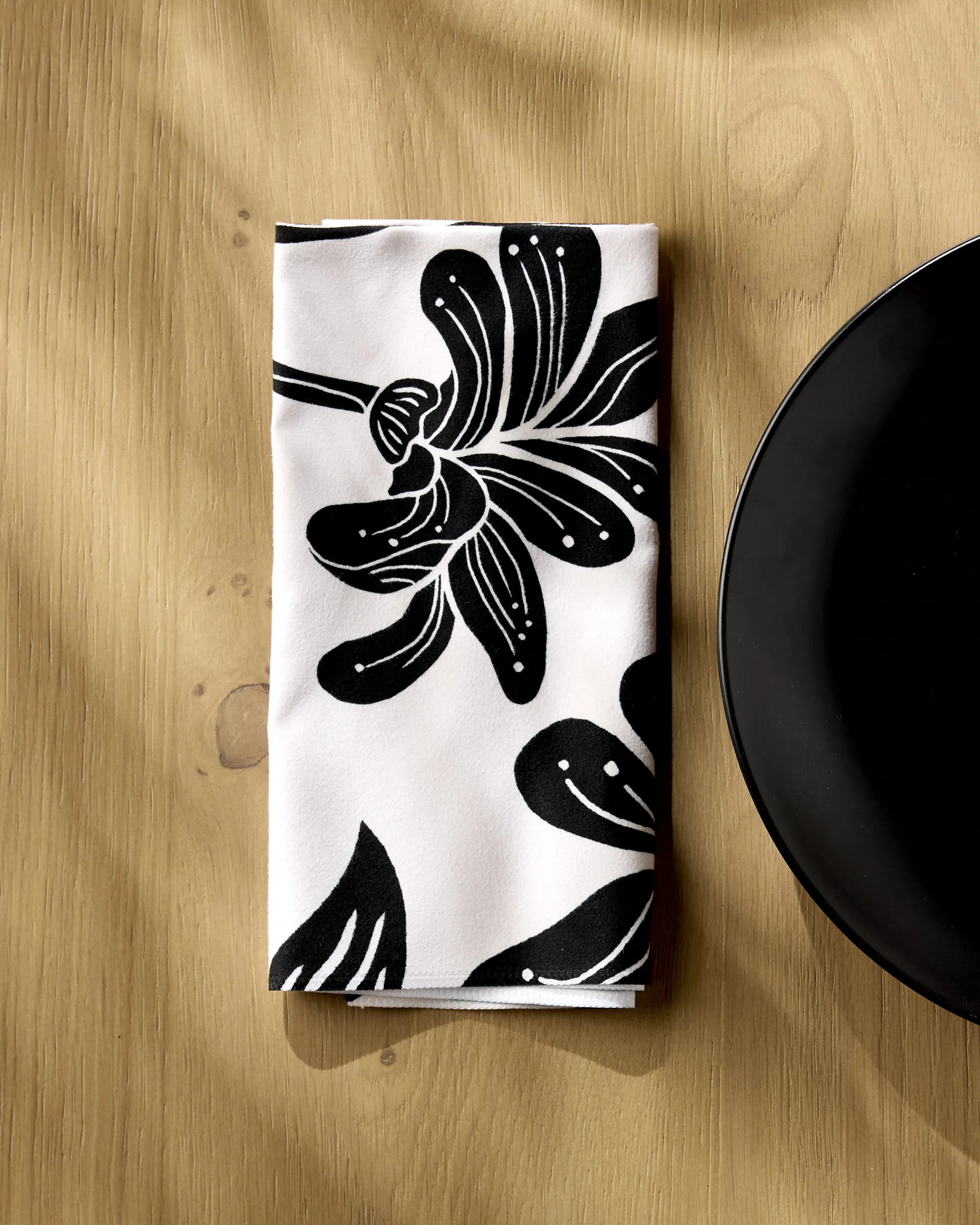 Giant Lush Floral - Image 2