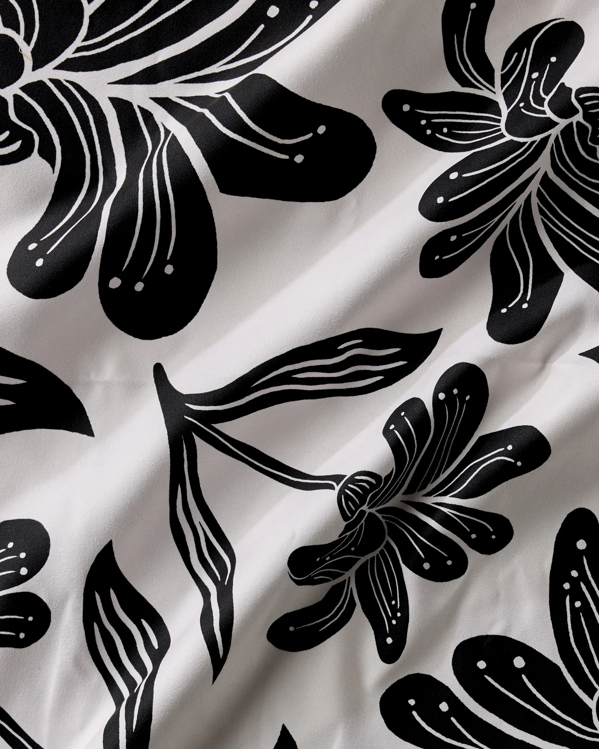 Giant Lush Floral - Image 3