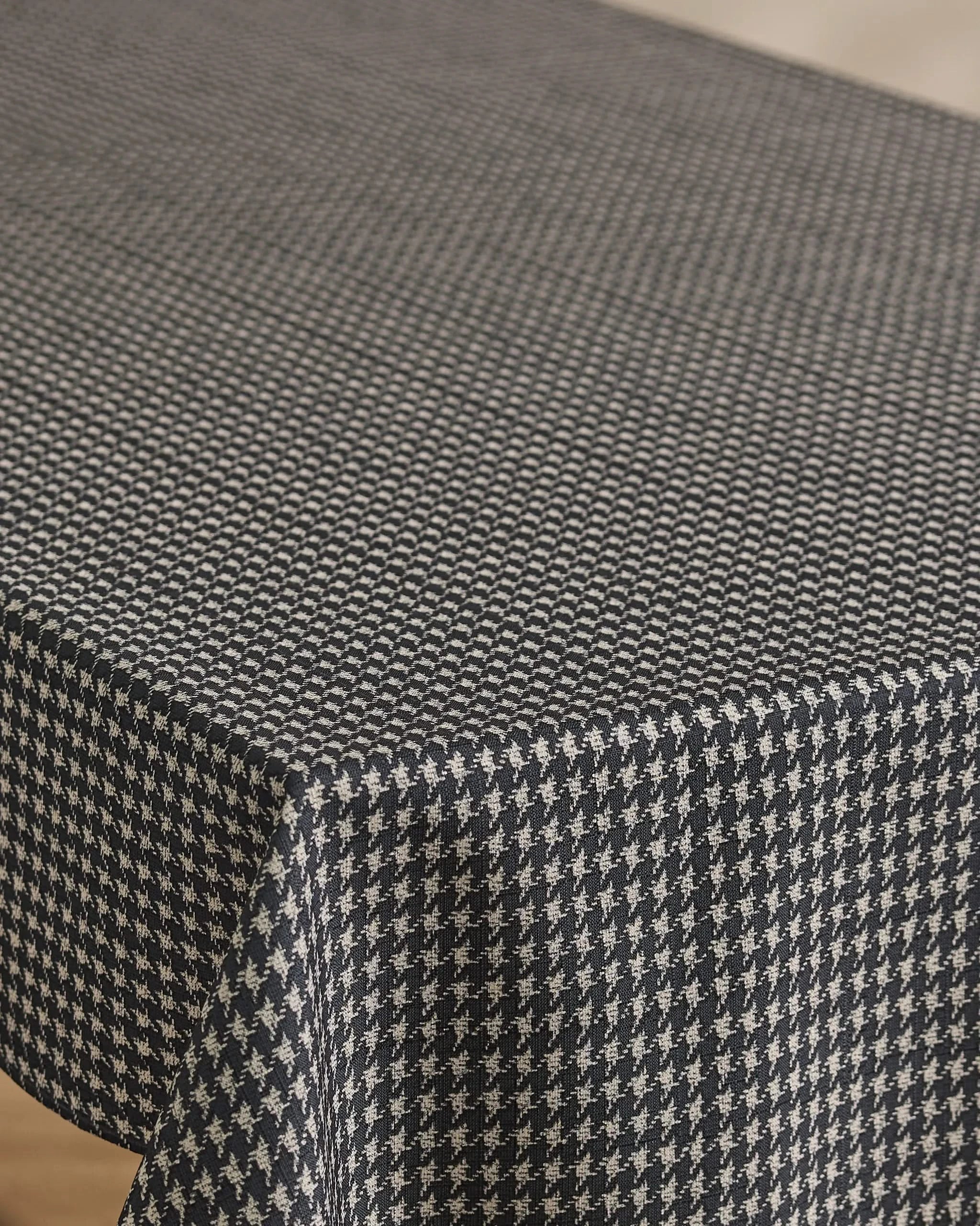 Houndstooth Black - Image 2