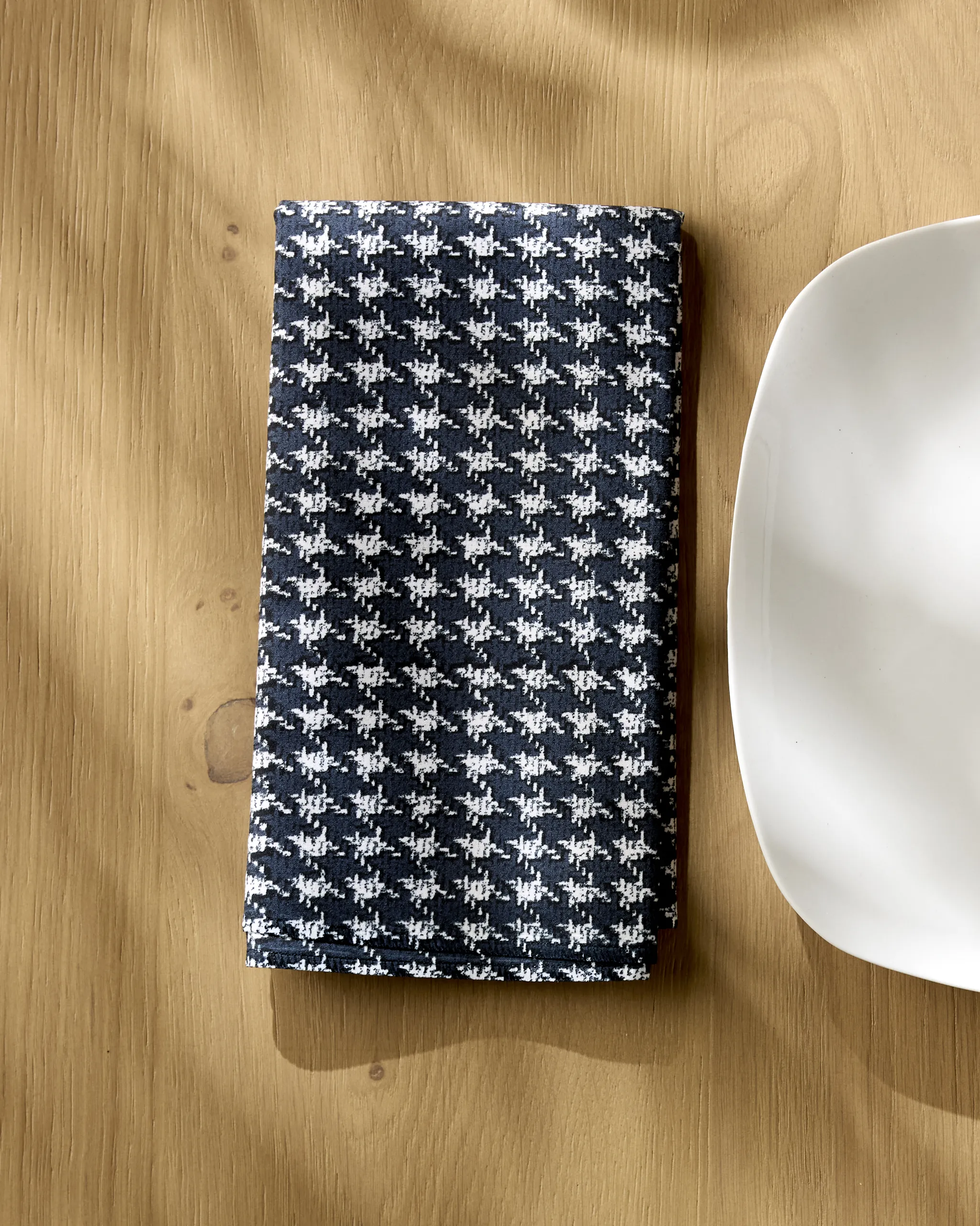 Houndstooth Black - Image 2