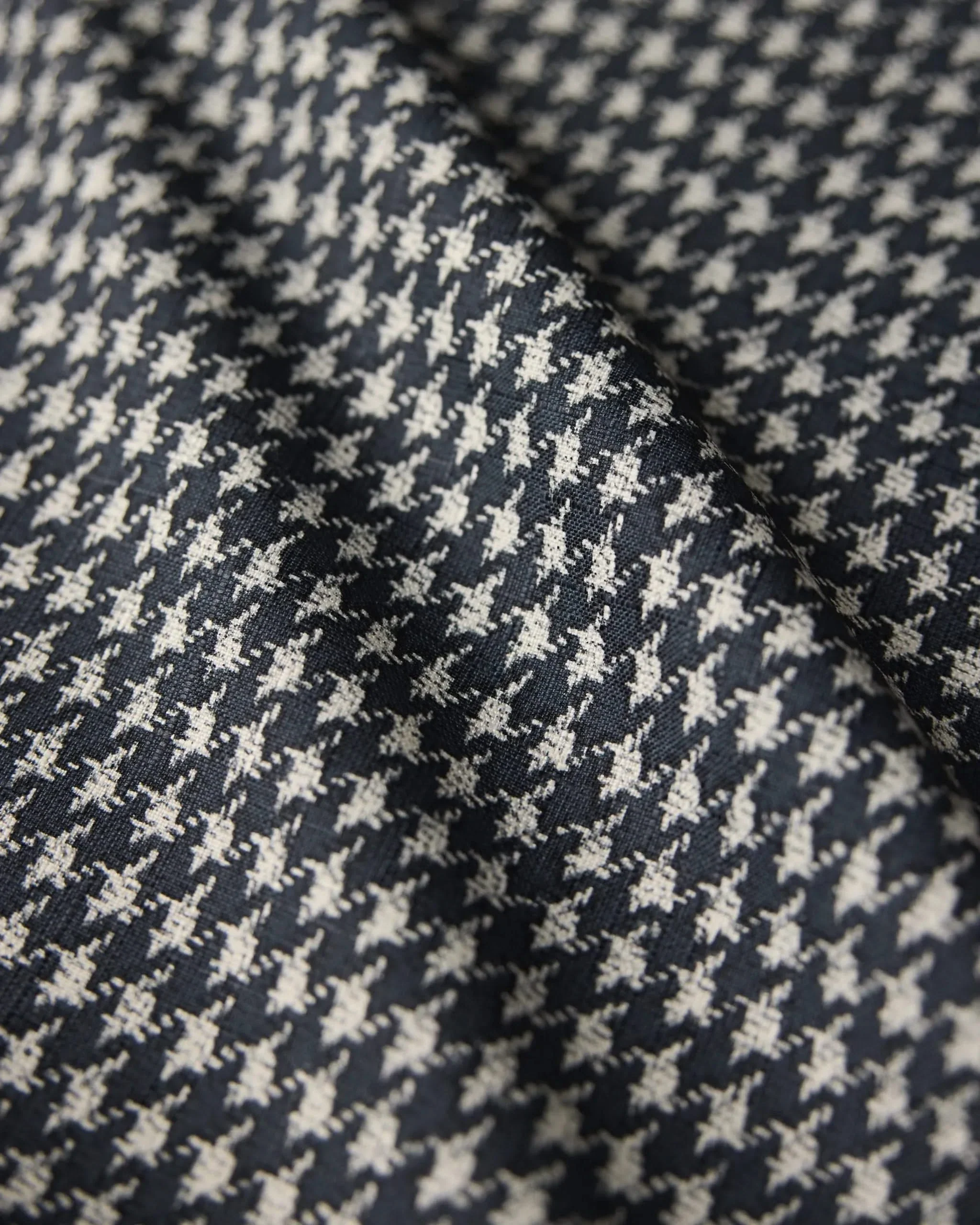 Houndstooth Black - Image 3