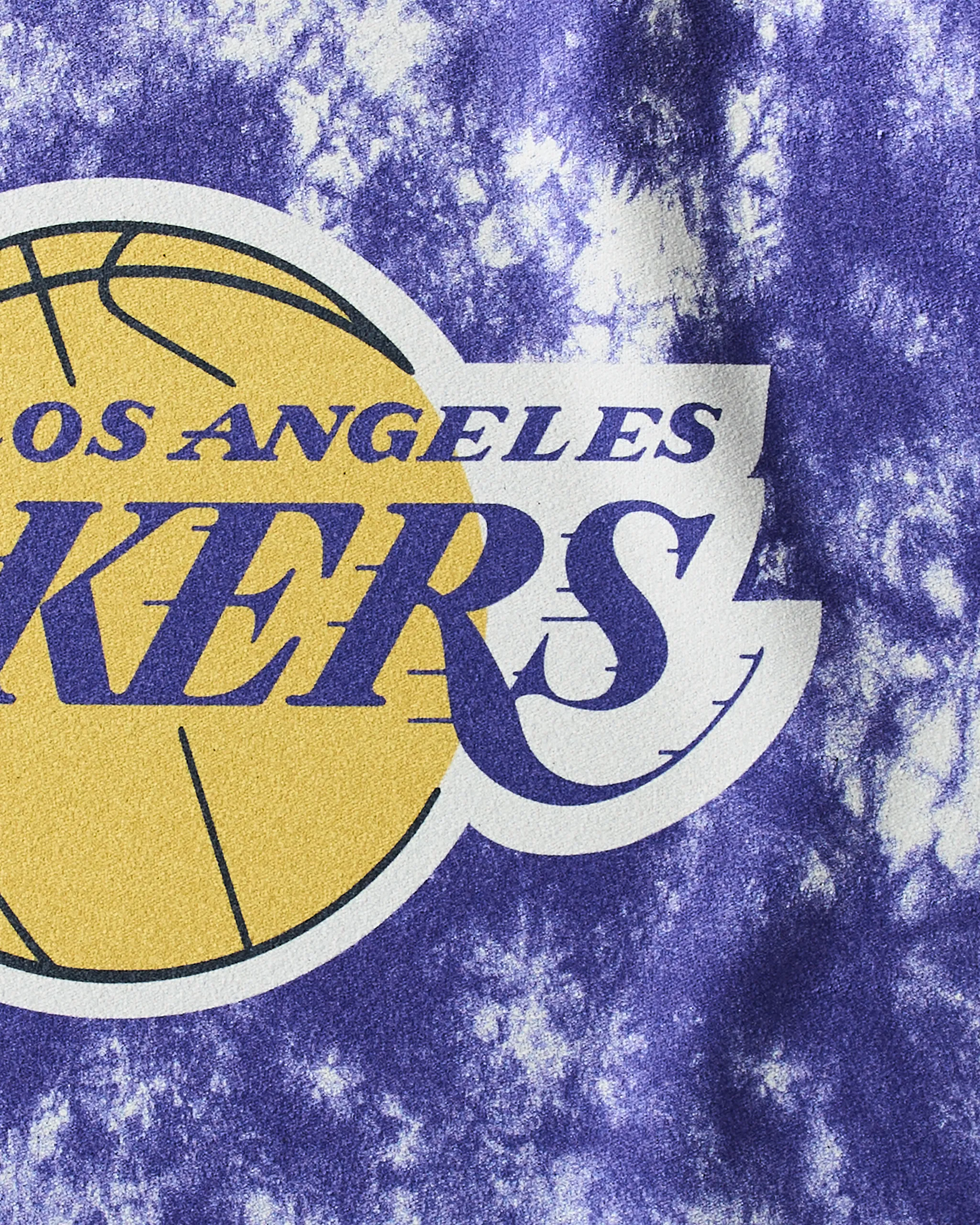 Lakers Flash - Image 2