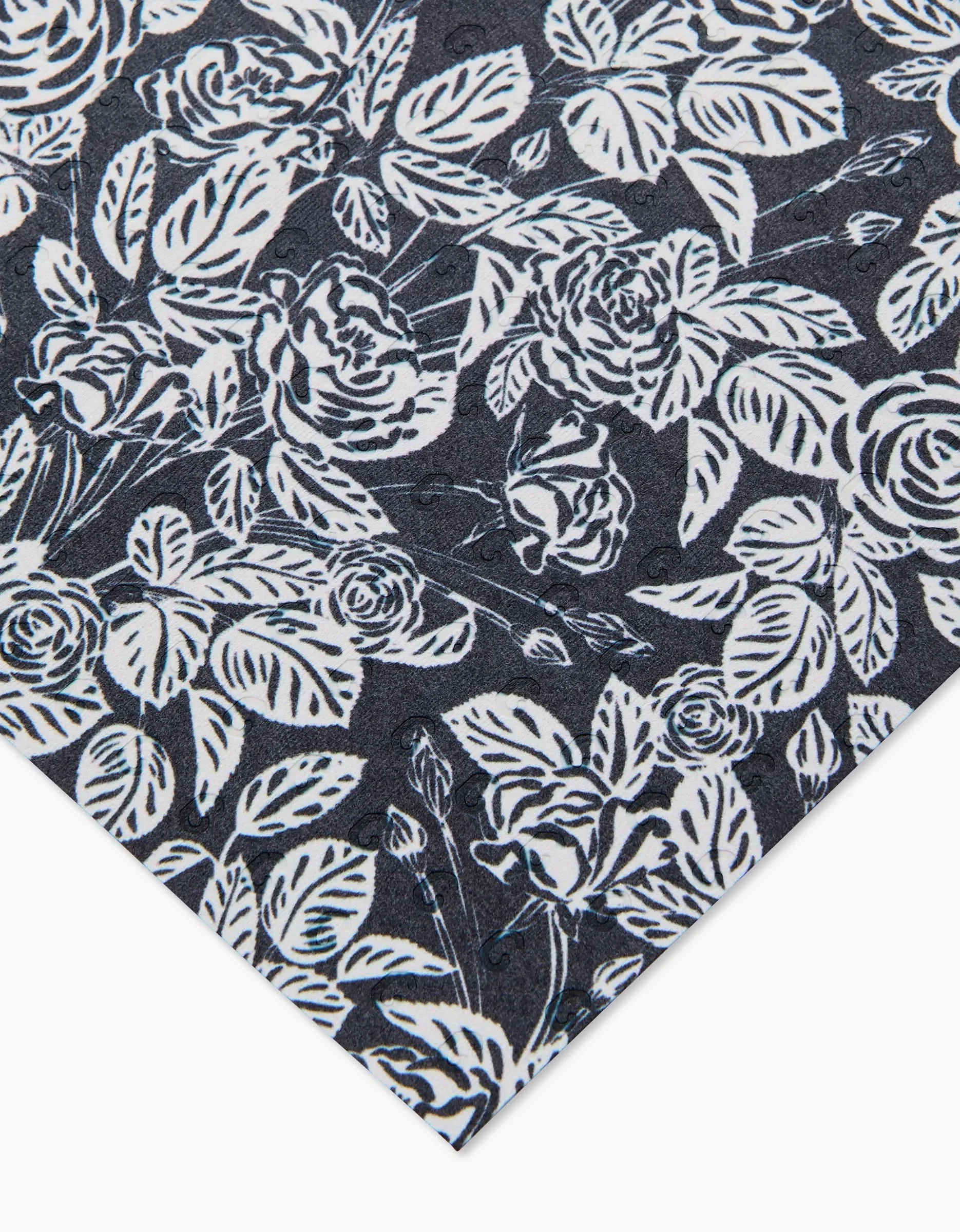 Love and Roses Onyx - Image 2