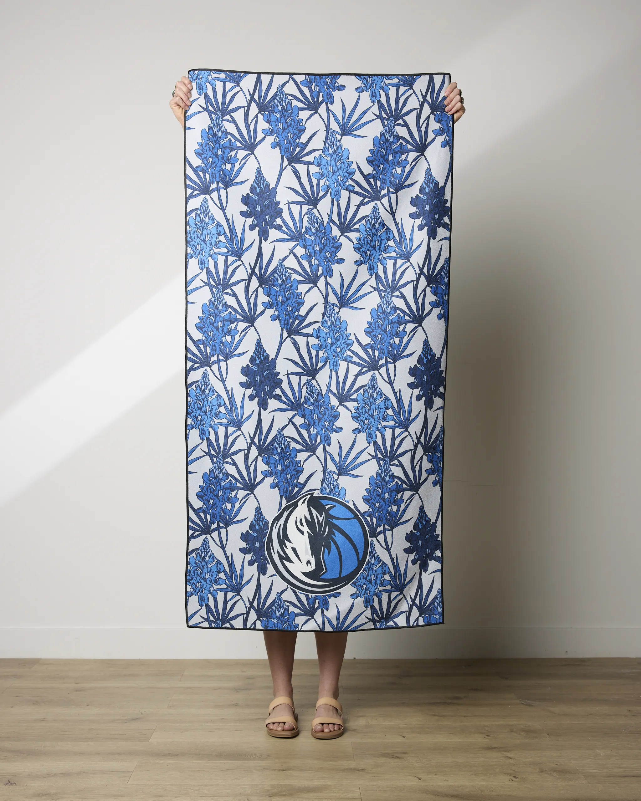 Mavericks Floral