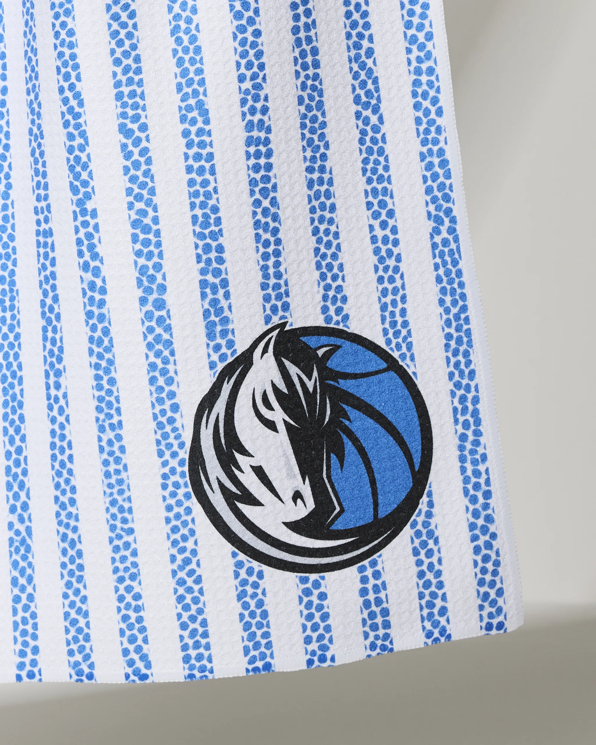 Mavericks Grip Stripe - Image 2
