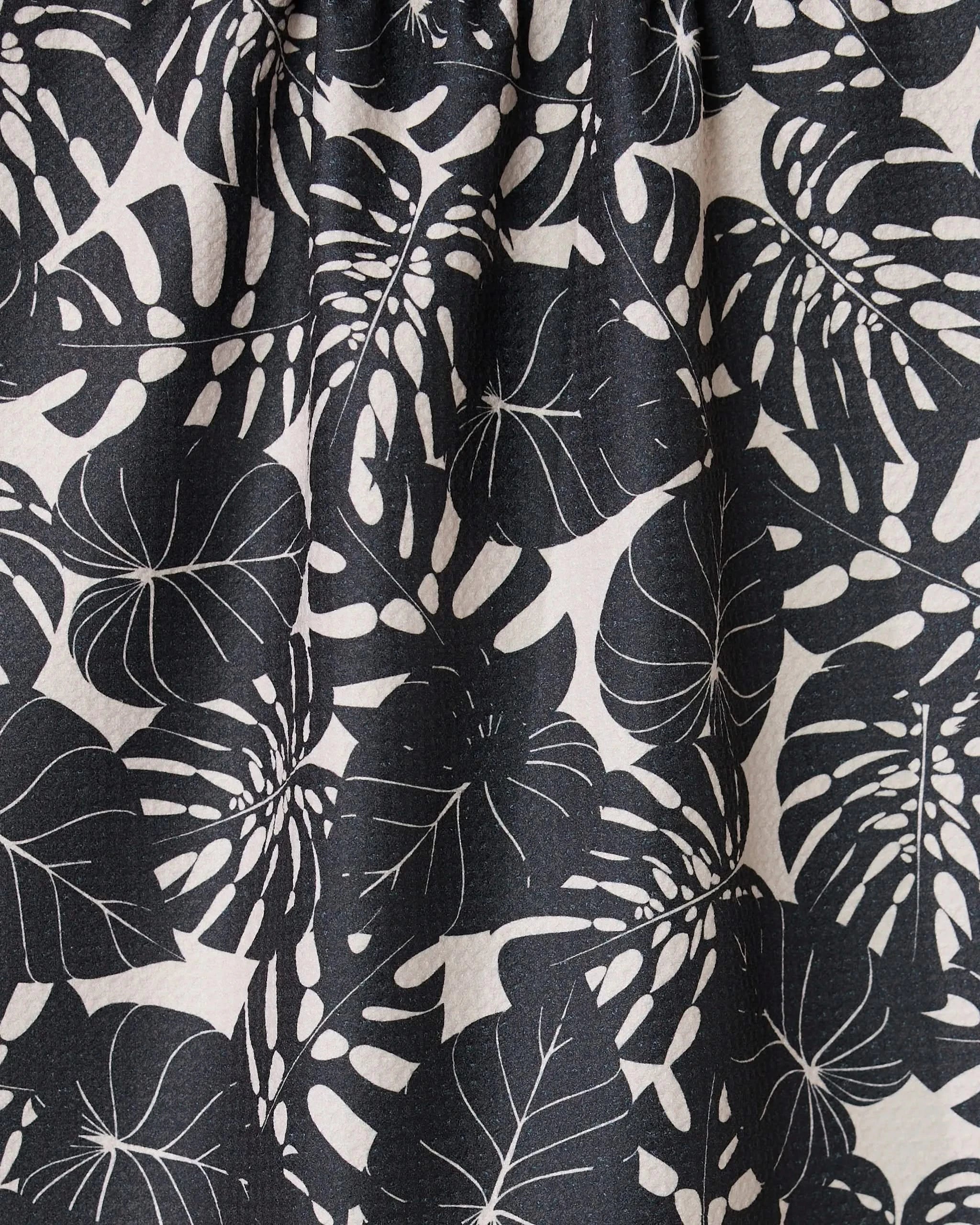 Neutral Leaves - Image 2