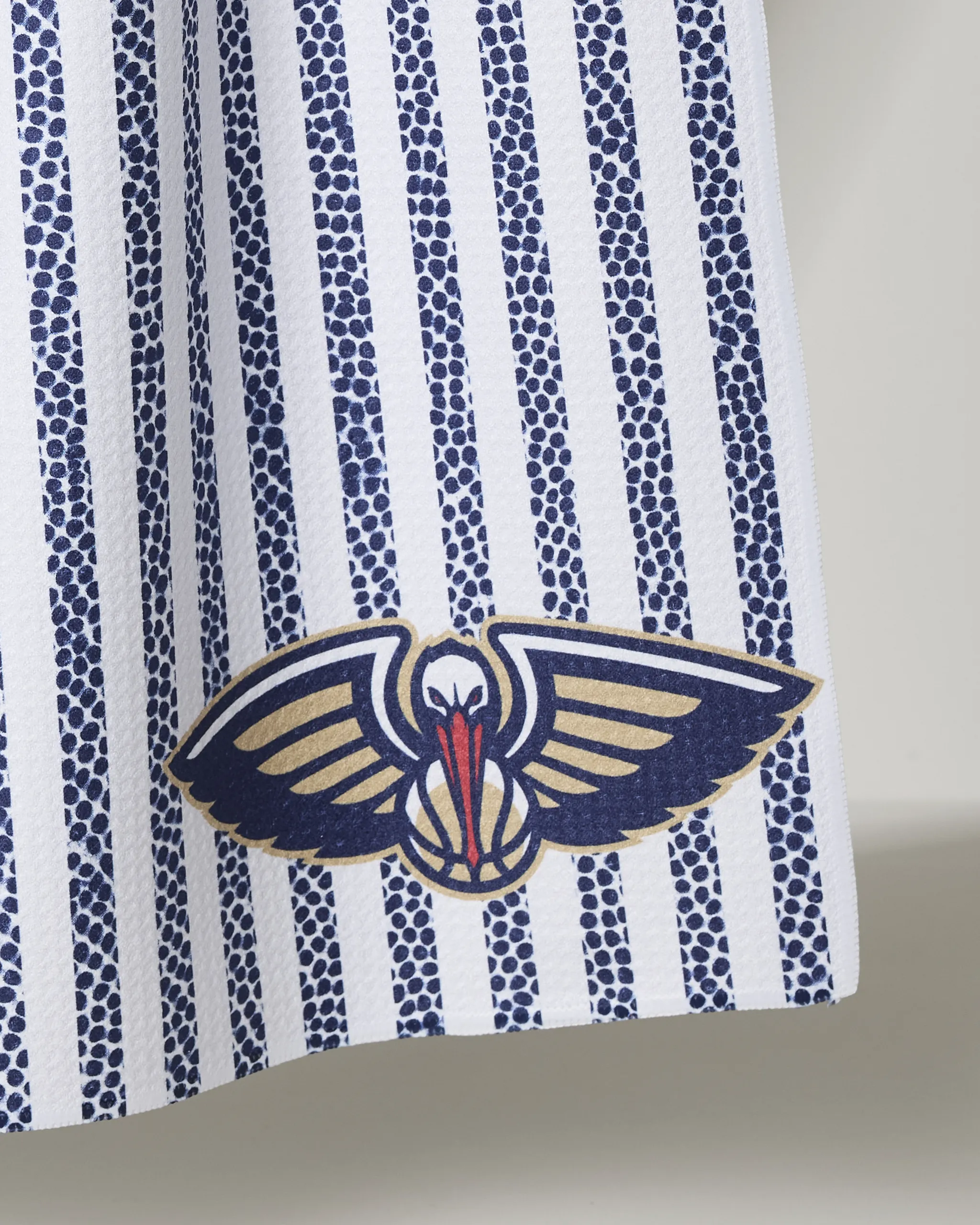 Pelicans Grip Stripe - Image 2