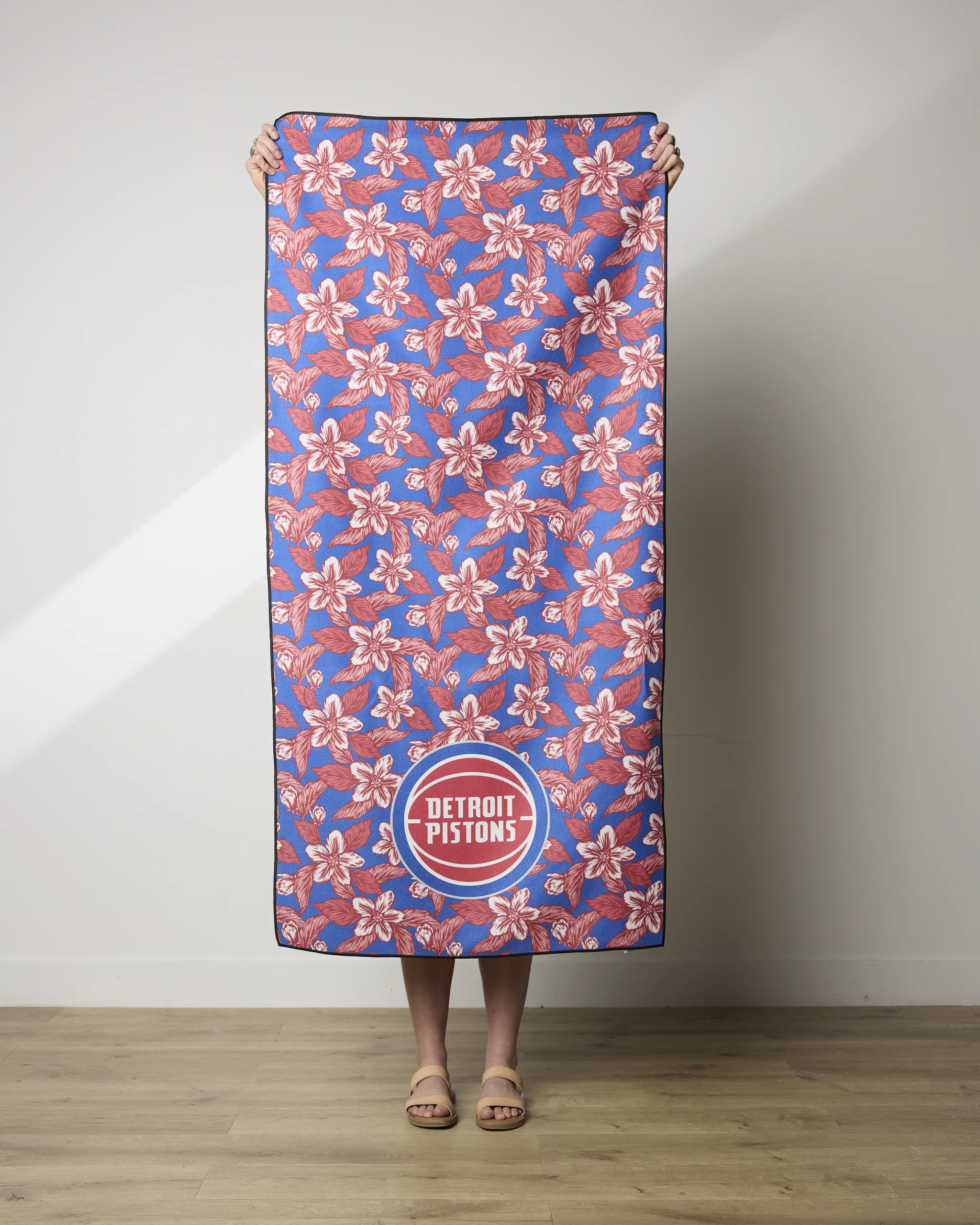 Pistons Floral