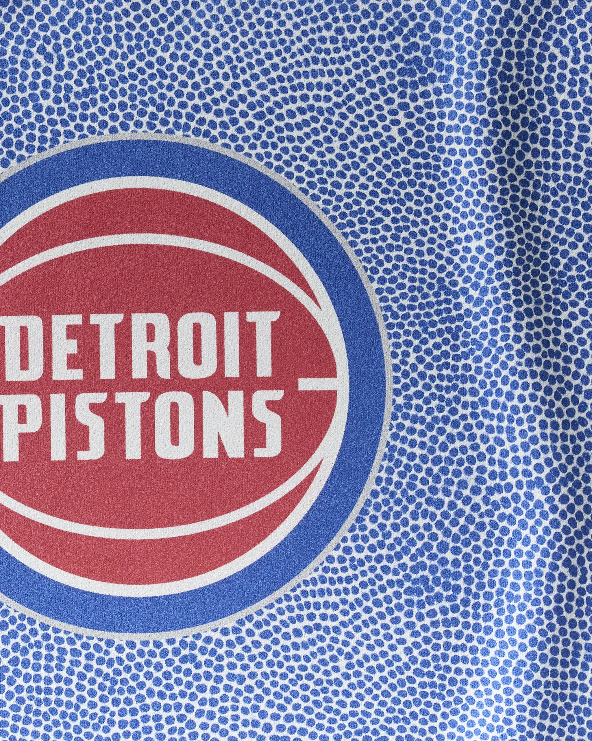 Pistons Grip - Image 2