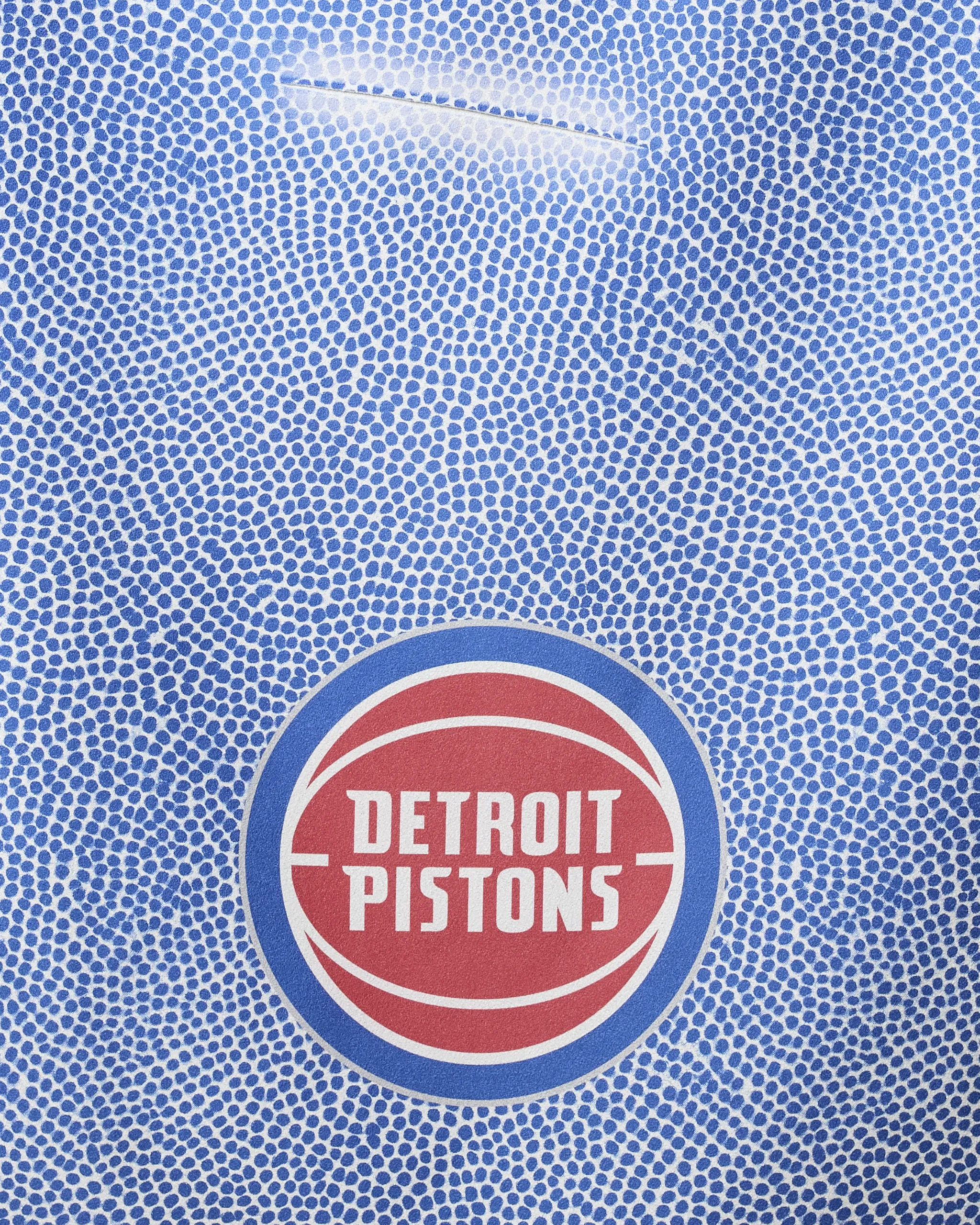 Pistons Grip - Image 2
