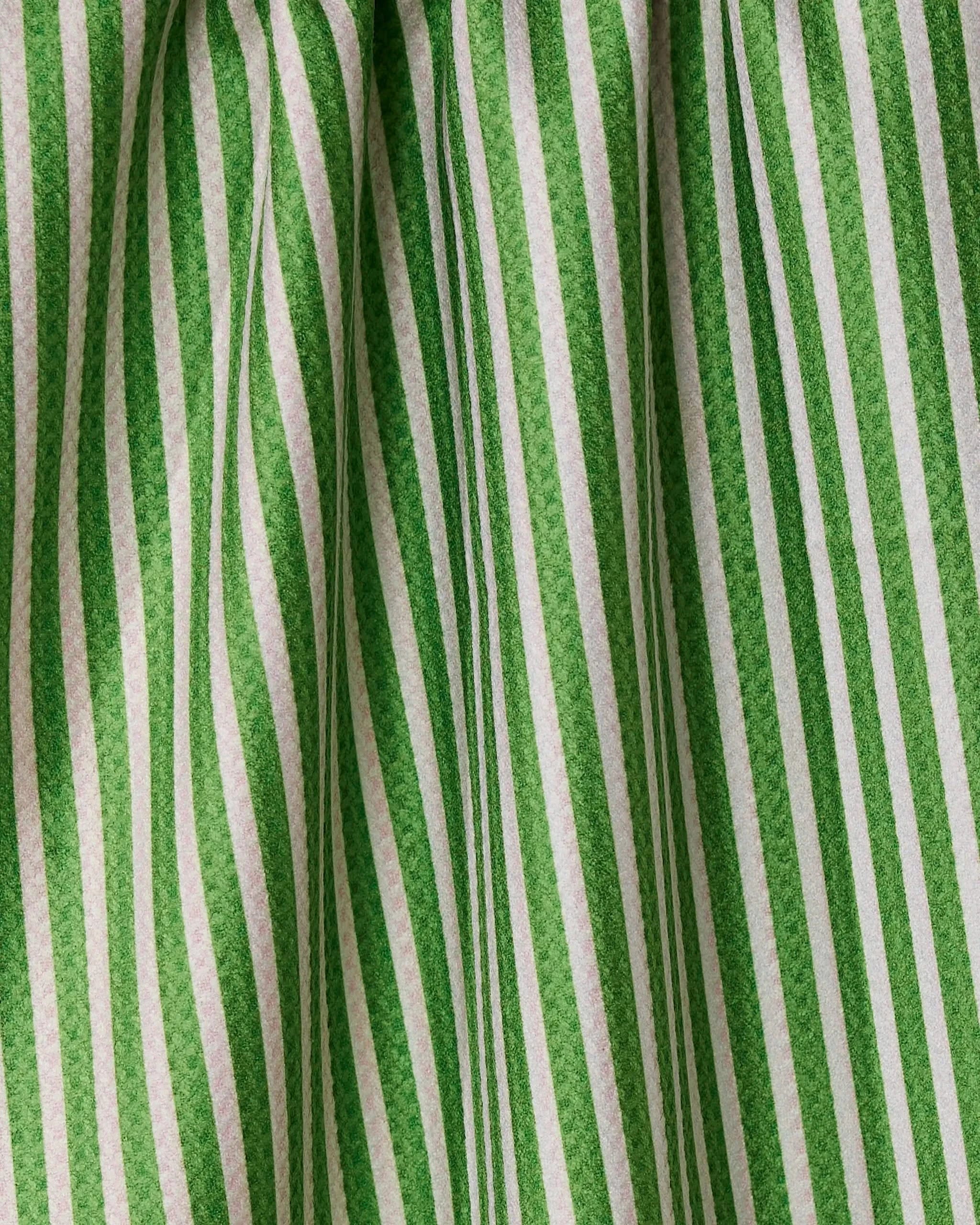 Red And Green - Image 4