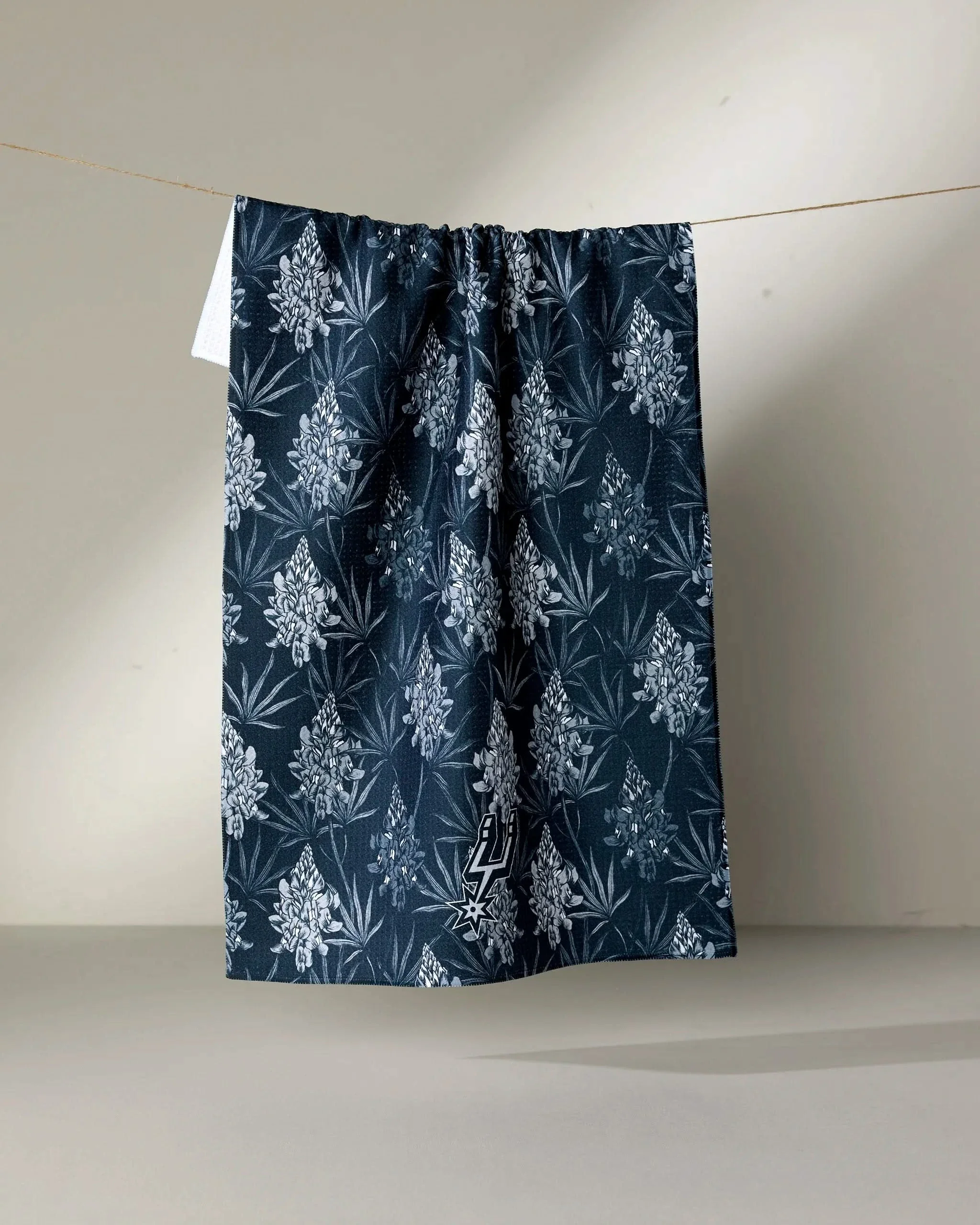 Spurs Floral