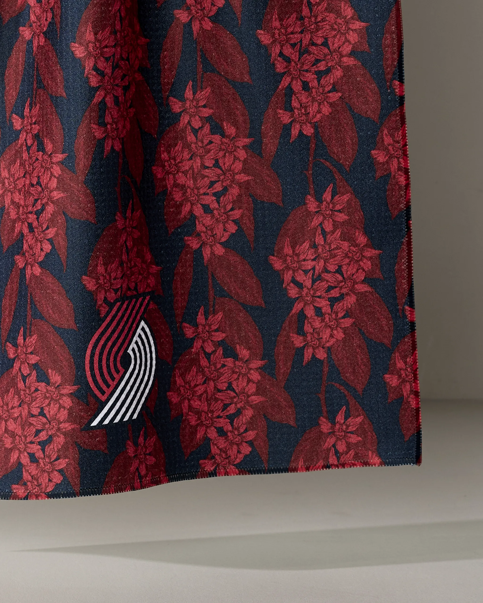 Trail Blazers Floral - Image 2